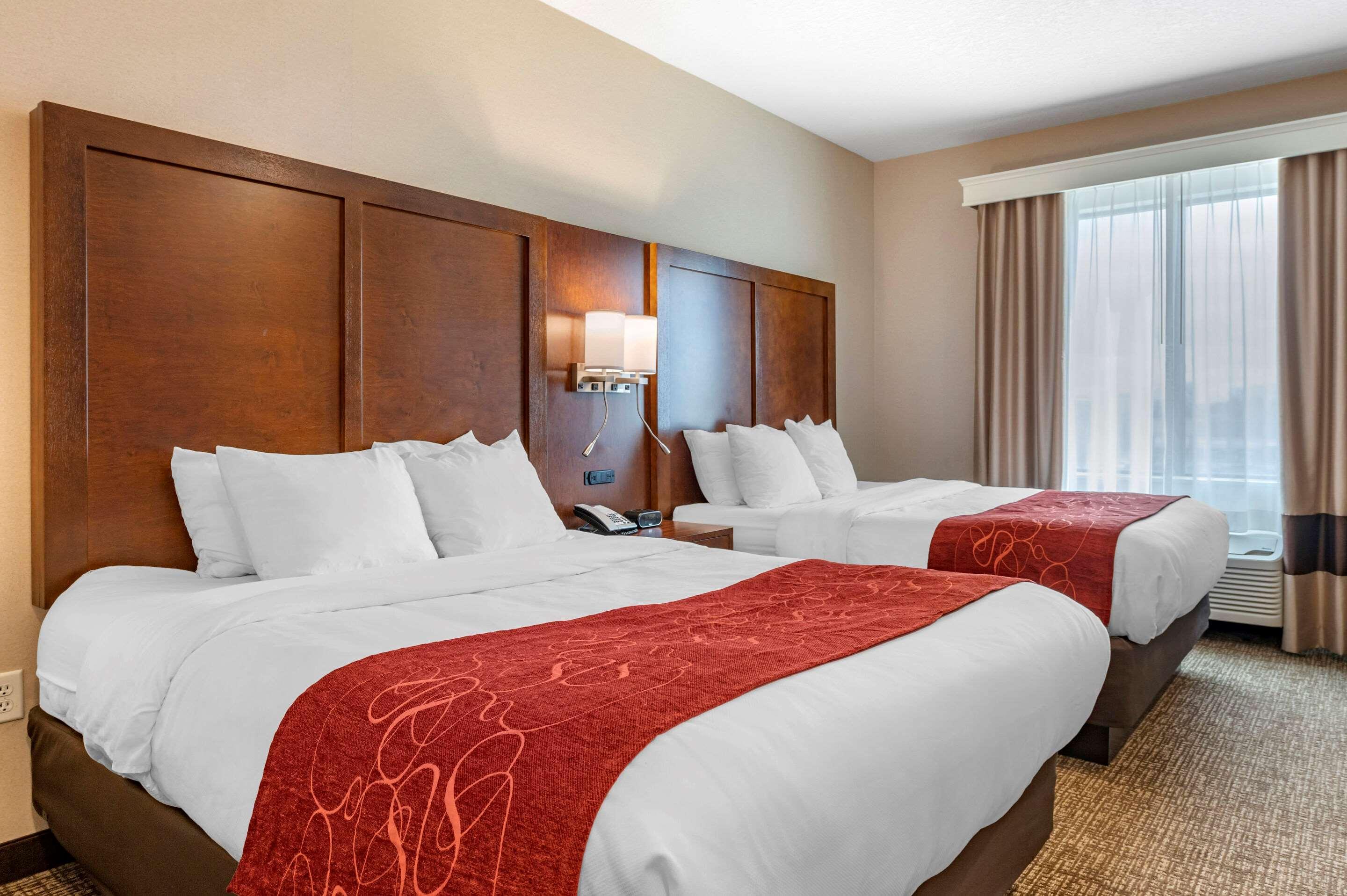 Comfort Suites Columbus Airport Экстерьер фото