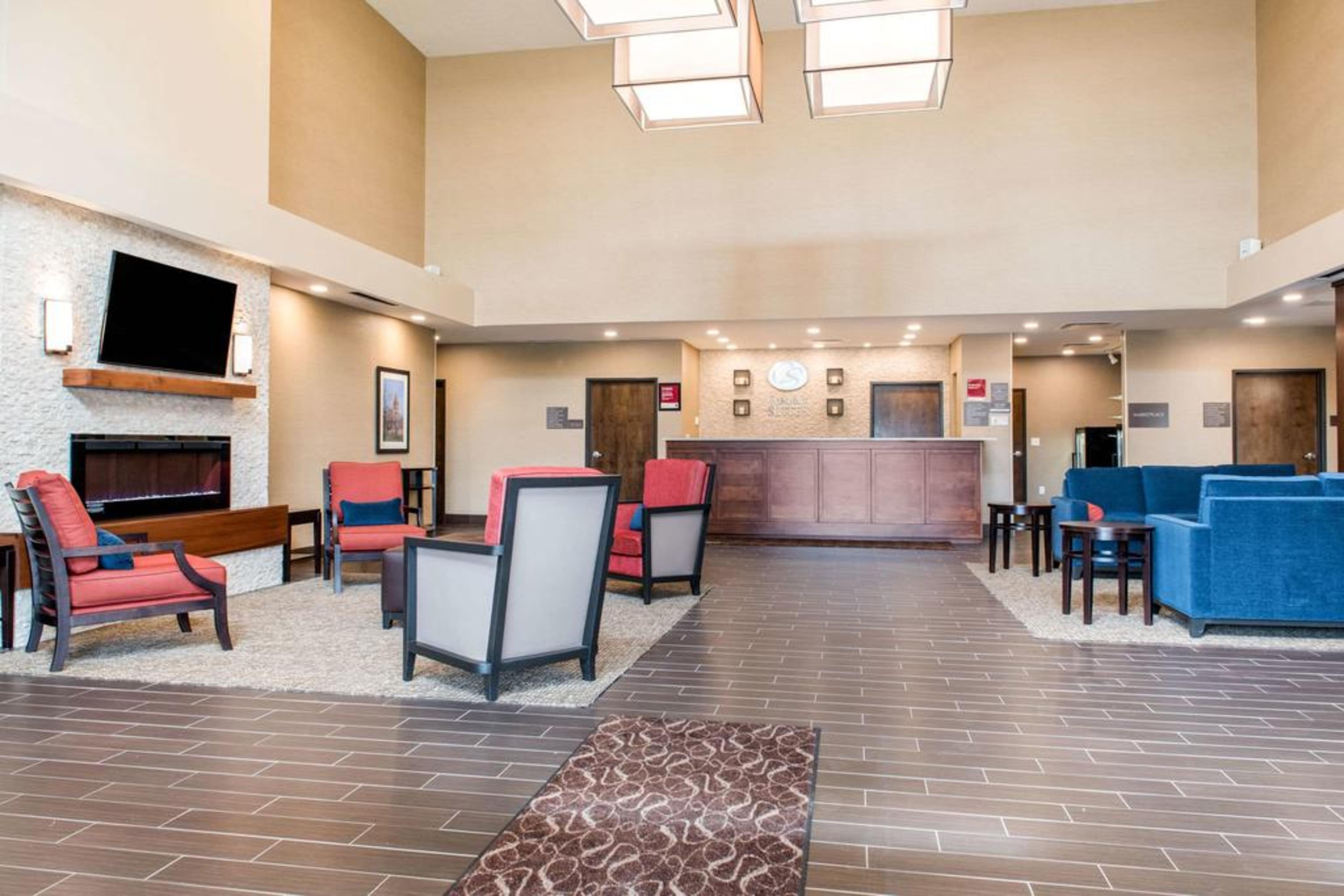 Comfort Suites Columbus Airport Экстерьер фото