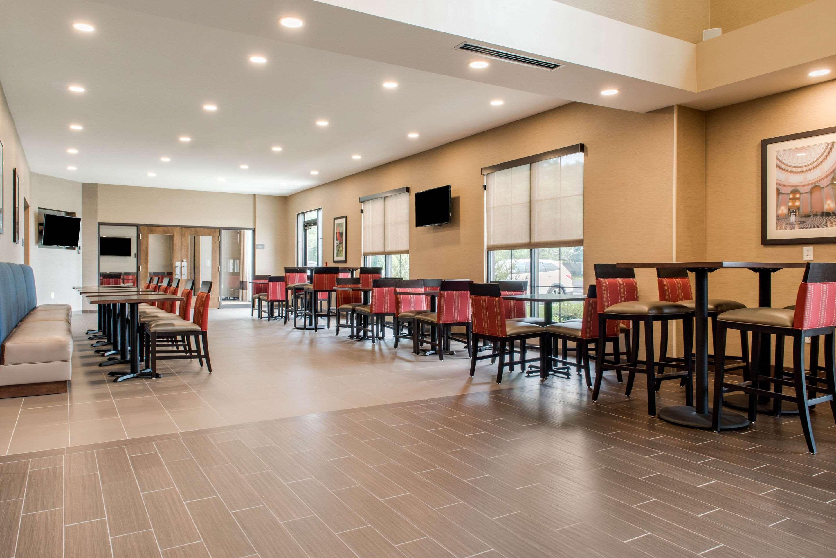 Comfort Suites Columbus Airport Экстерьер фото