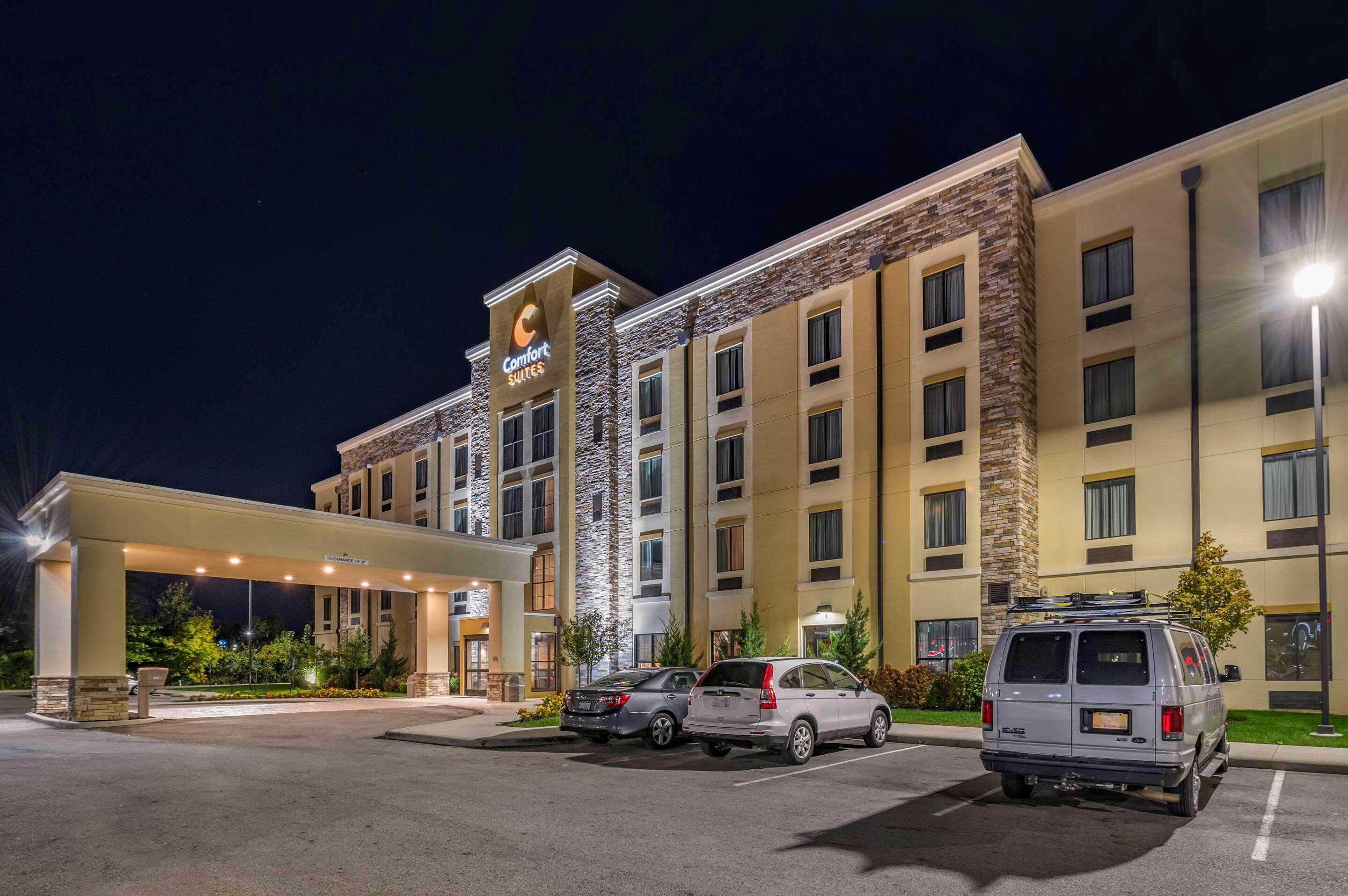 Comfort Suites Columbus Airport Экстерьер фото