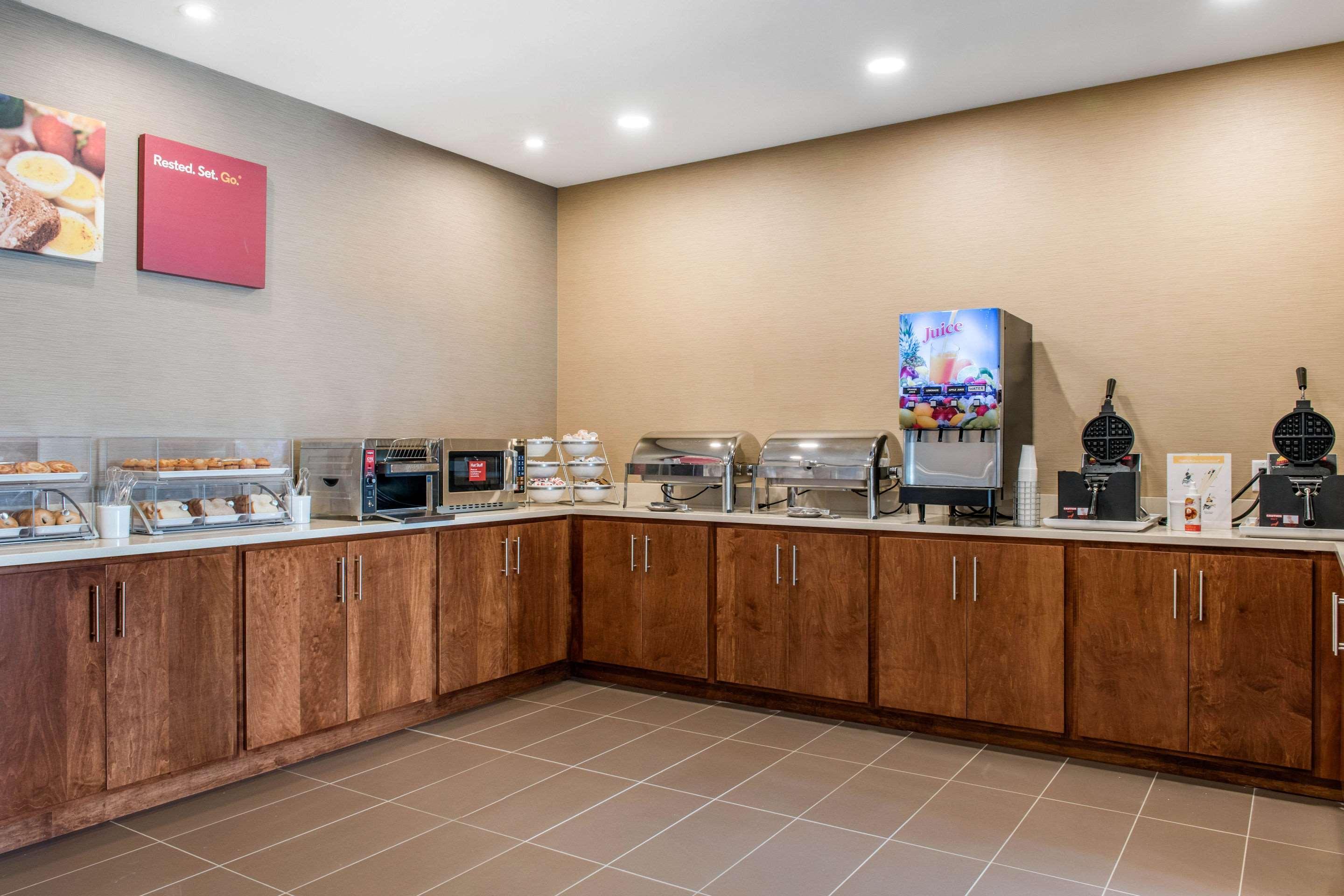 Comfort Suites Columbus Airport Экстерьер фото