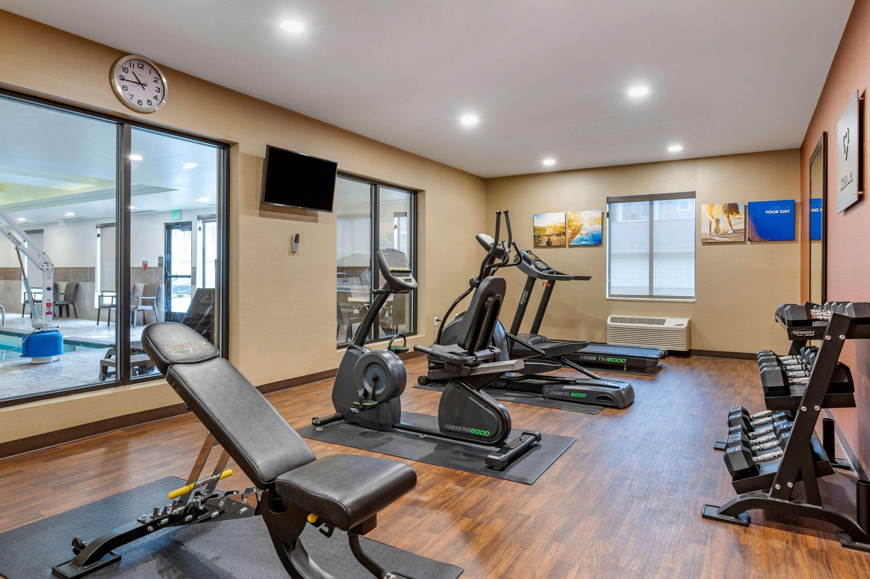 Comfort Suites Columbus Airport Экстерьер фото