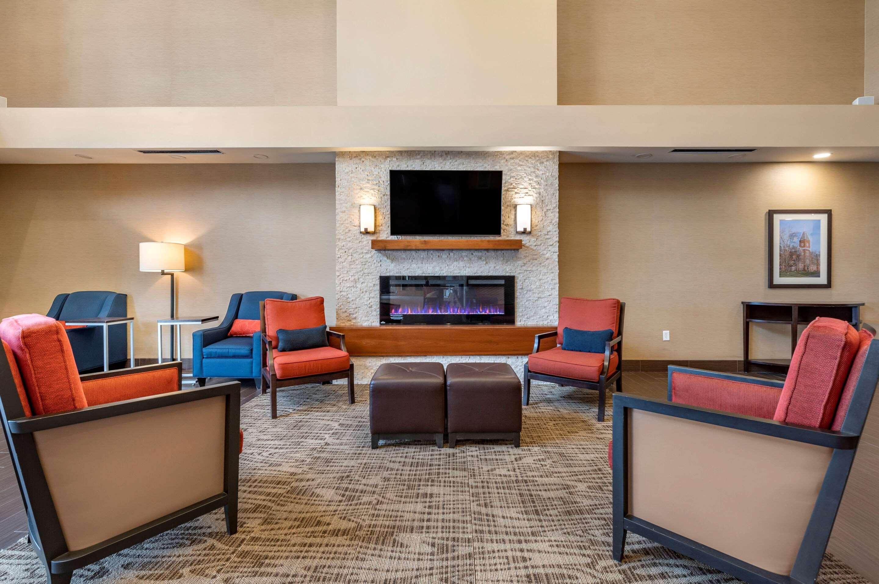 Comfort Suites Columbus Airport Экстерьер фото