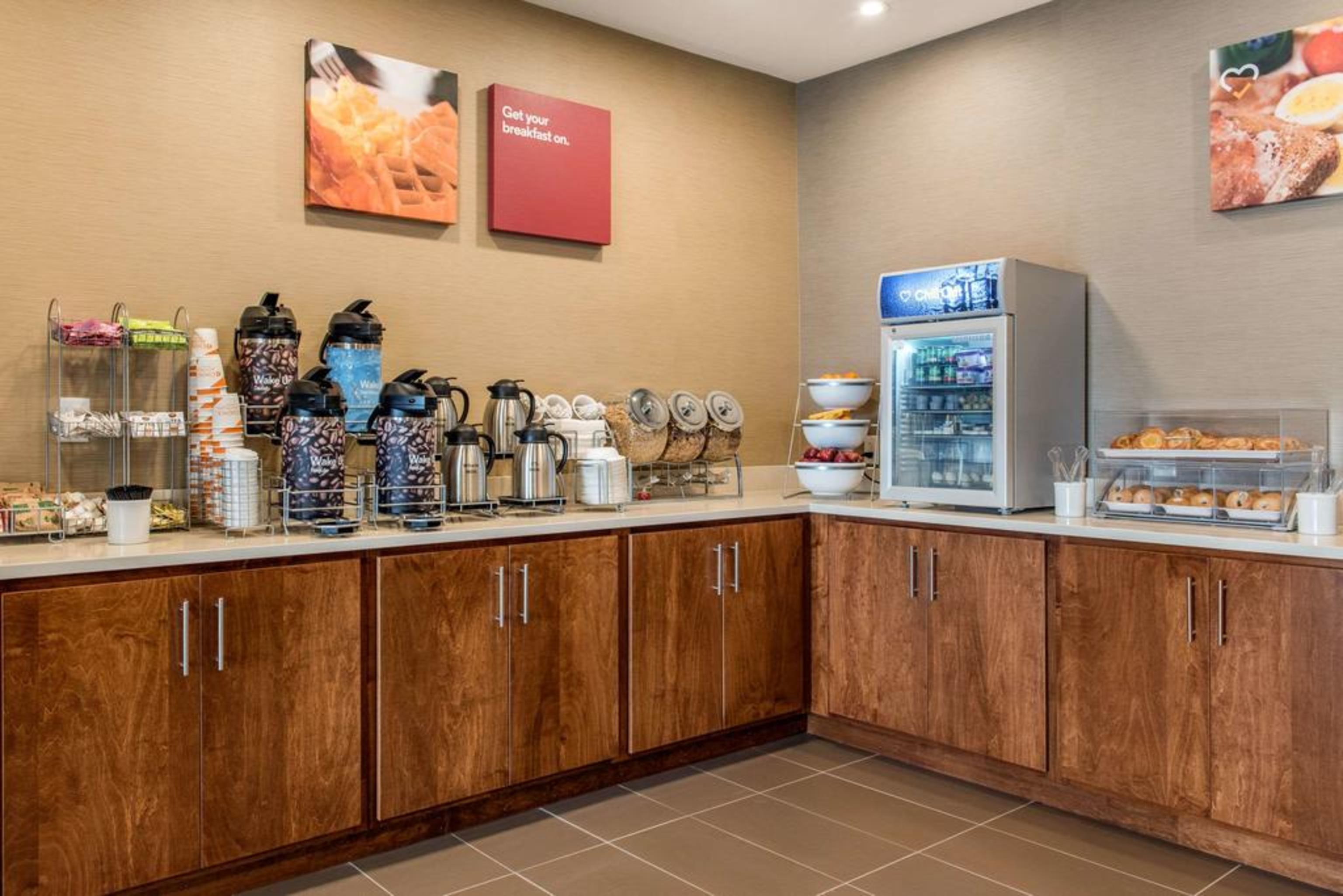 Comfort Suites Columbus Airport Экстерьер фото
